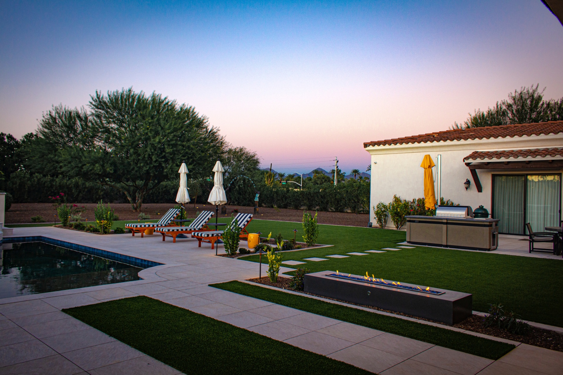 Paradise Valley Estate — photo 1 of 3