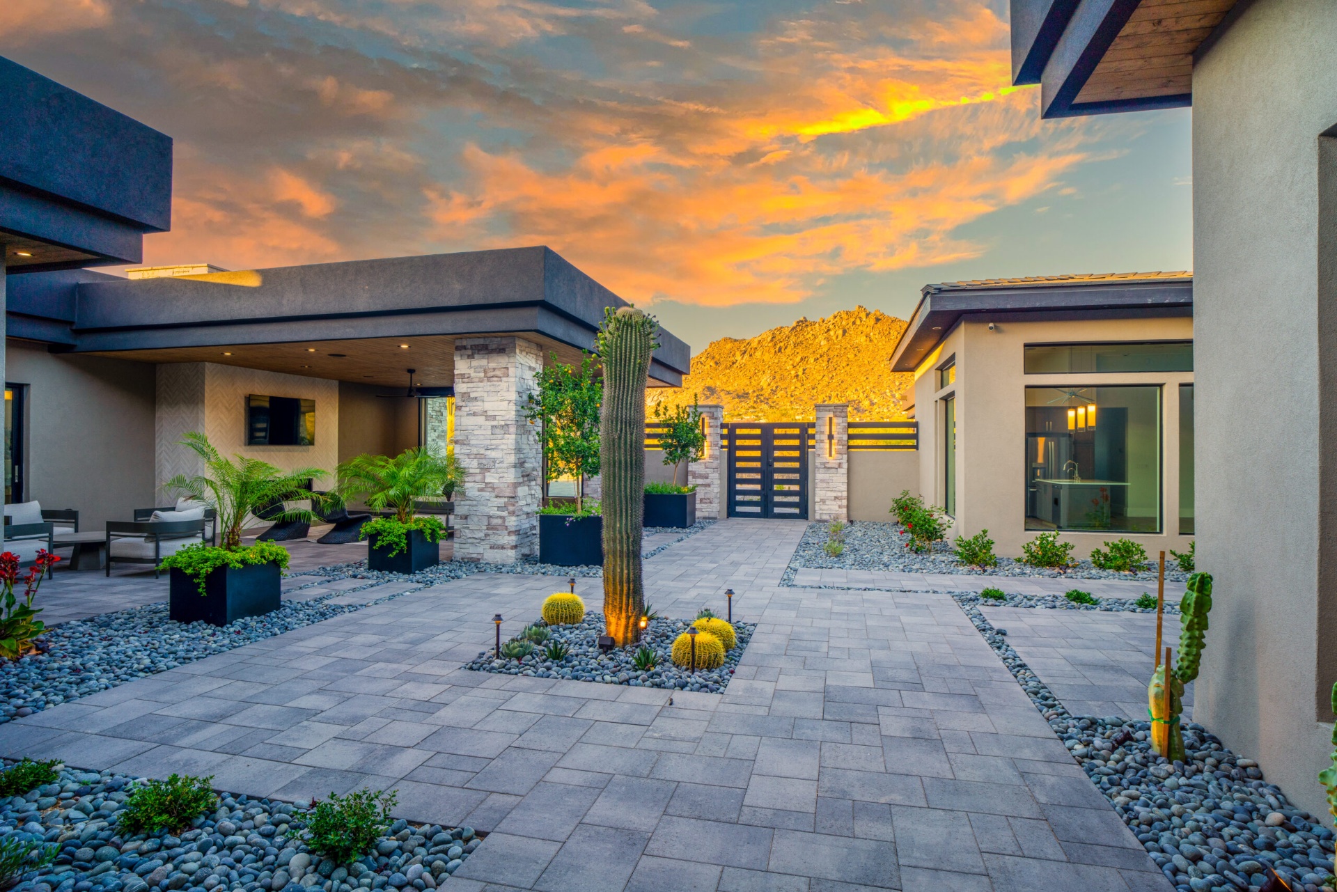 Gomez Residence — photo 3 of 3