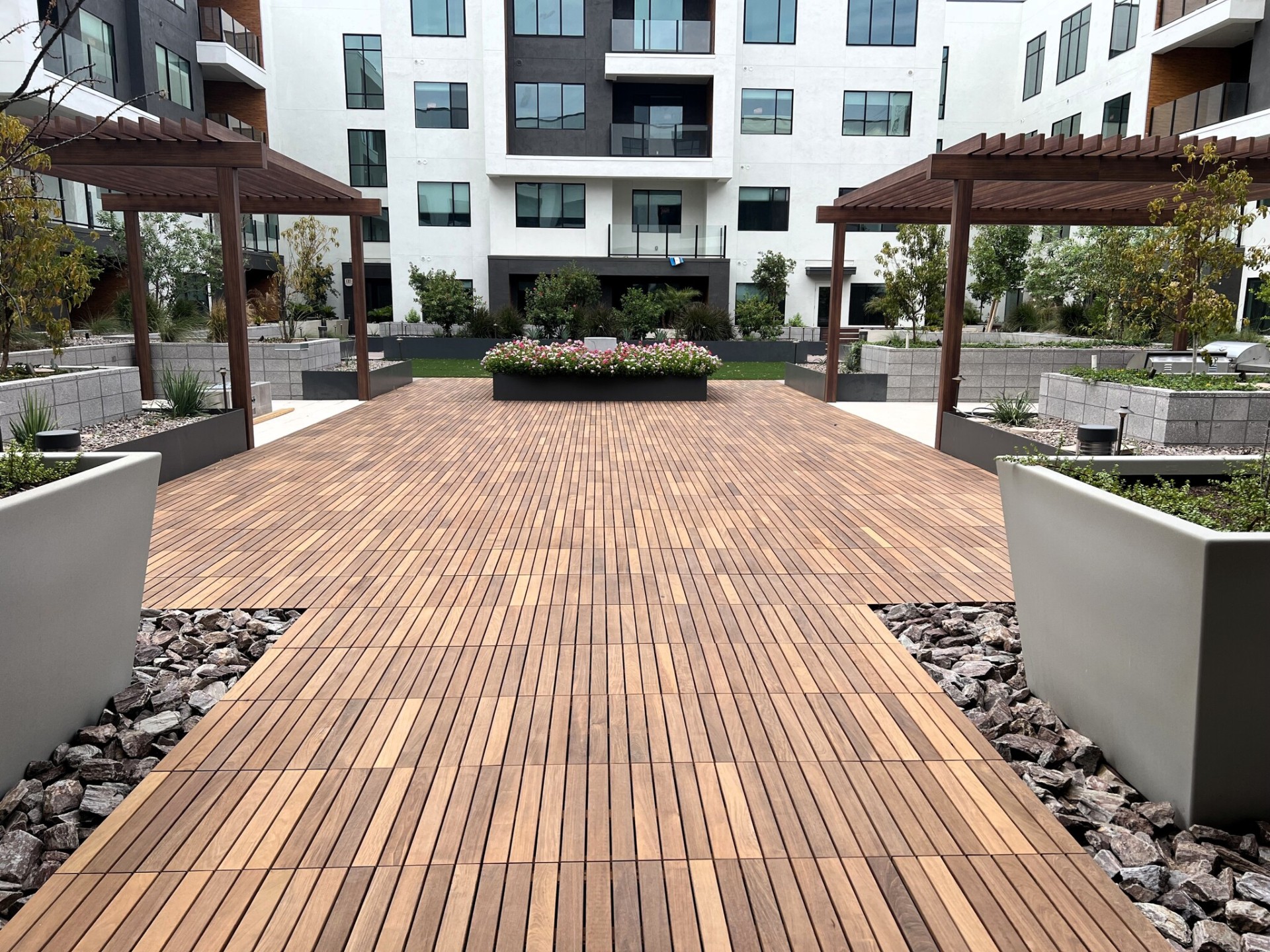 Kierland Apartments — photo 3 of 3