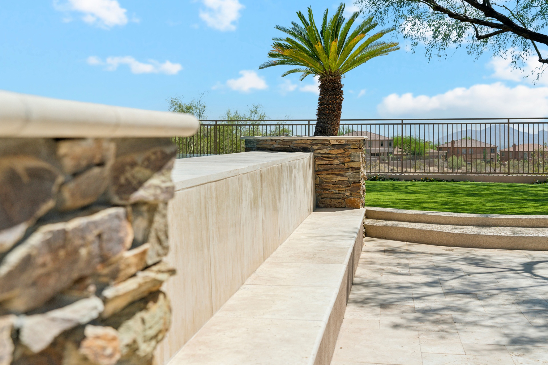 Scottsdale Resort — photo 2 of 3