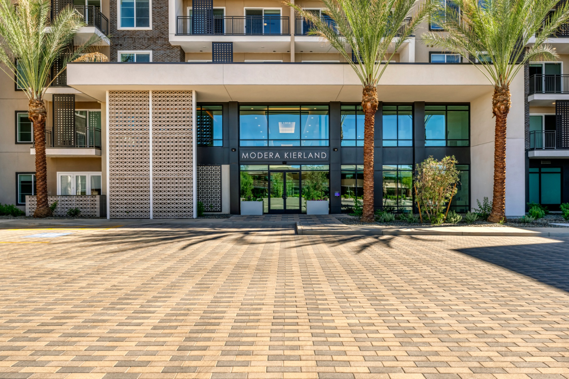 Reserve Kierland — photo 1 of 3