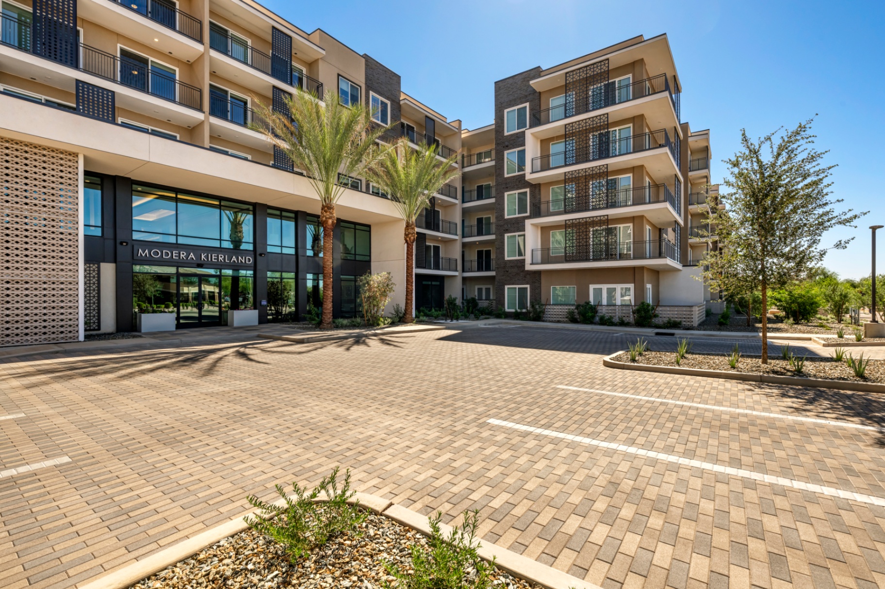 Reserve Kierland — photo 2 of 3